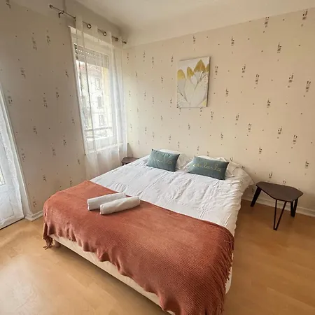 Stade Wifi Parking Un à Part * Montigny-les-Metz